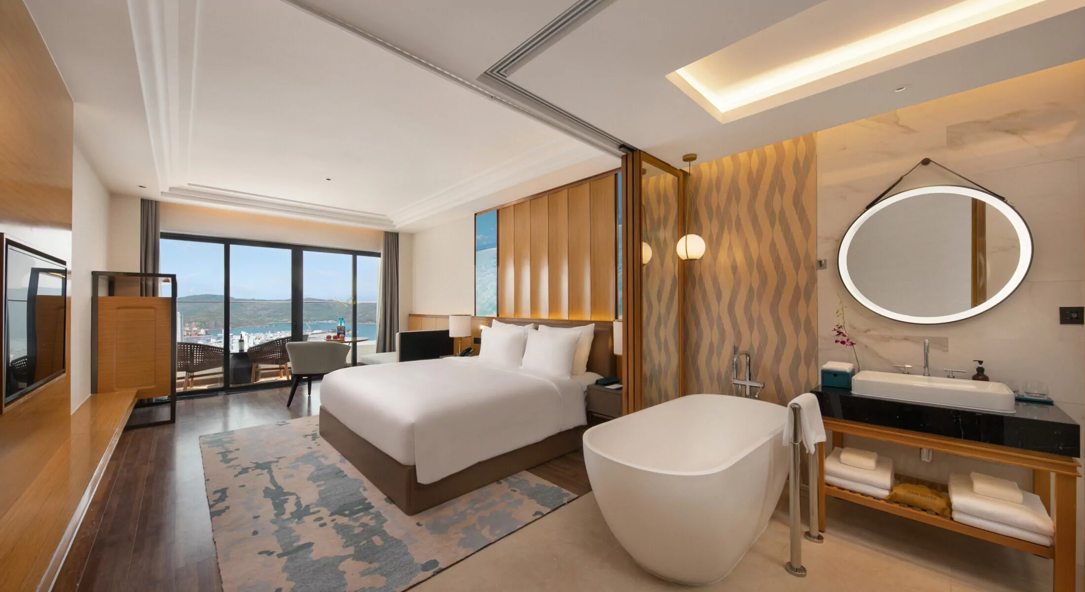 Premium Ocean View – Grand Hyams Hotel Quy Nhơn