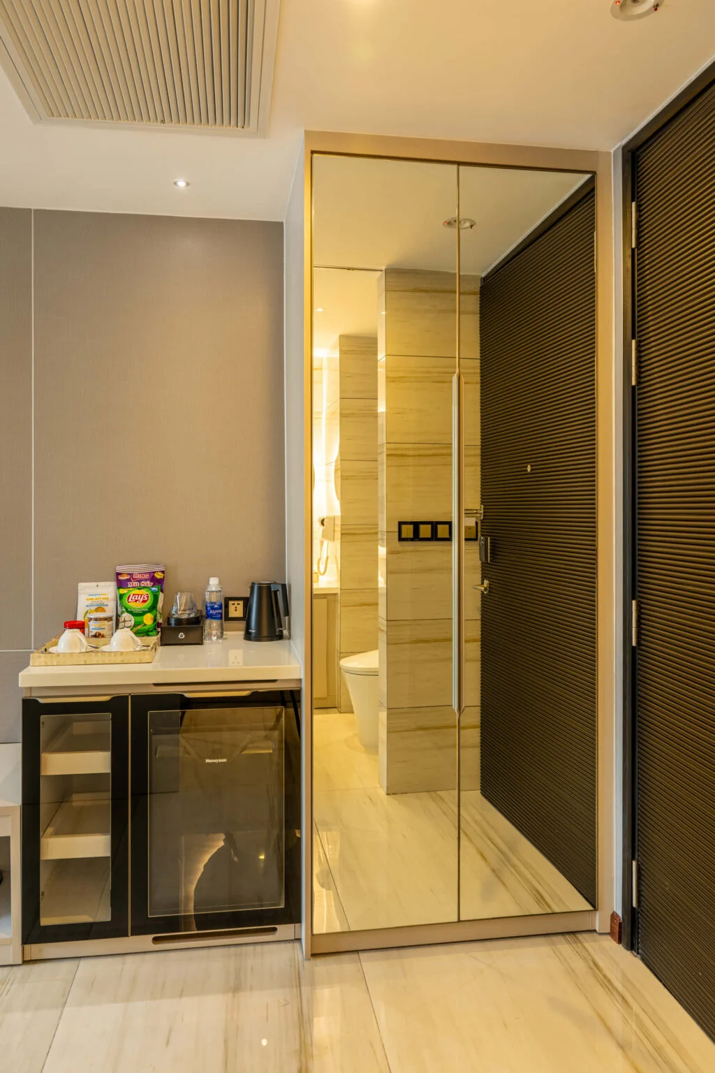 Deluxe – WorldHotels Long Beach Resort Phu Quoc