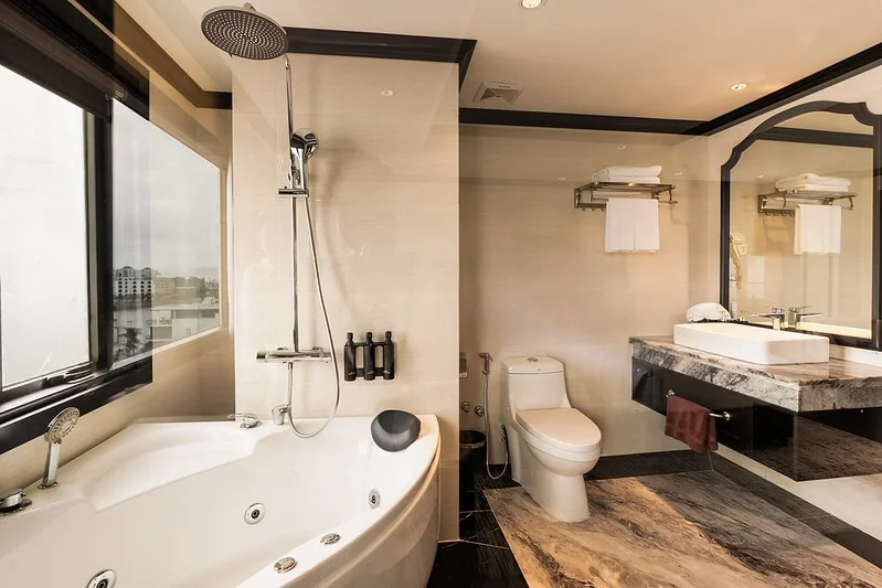 Executive – FTE Hạ Long Hotel